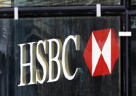 The logo of HSBC bank is seen at its office in the Canary Wharf business district of London April 1, 2013. REUTERS/Chris Helgren The logo of HSBC bank is seen at its office in the Canary Wharf business district of London April 1, 2013. REUTERS/Chris Helgren