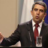 Bulgarian President Rosen Plevneliev speaks during a news conference in Sofia May 15, 2013. REUTERS/Stoyan Nenov Bulgarian President Rosen Plevneliev speaks during a news conference in Sofia May 15, 2013. REUTERS/Stoyan Nenov