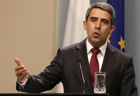 Bulgarian President Rosen Plevneliev speaks during a news conference in Sofia May 15, 2013. REUTERS/Stoyan Nenov Bulgarian President Rosen Plevneliev speaks during a news conference in Sofia May 15, 2013. REUTERS/Stoyan Nenov