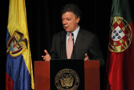 Colombia's President Juan Manuel Santos speaks during the inauguration of the 26th International Book Fair in Bogota April 17, 2013. REUTERS Colombia's President Juan Manuel Santos speaks during the inauguration of the 26th International Book Fair in Bogota April 17, 2013. REUTERS