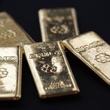 FOR RP - Gold Bullion from the American Precious Metals Exchange (APMEX) is seen in New York, September 15, 2011. REUTERS/Mike Segar FOR RP - Gold Bullion from the American Precious Metals Exchange (APMEX) is seen in New York, September 15, 2011. REUTERS/Mike Segar