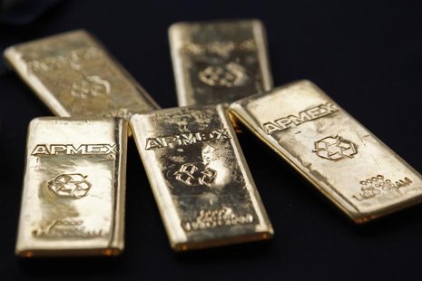 FOR RP - Gold Bullion from the American Precious Metals Exchange (APMEX) is seen in New York, September 15, 2011. REUTERS/Mike Segar FOR RP - Gold Bullion from the American Precious Metals Exchange (APMEX) is seen in New York, September 15, 2011. REUTERS/Mike Segar