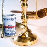 money and law scales 
