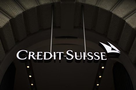 The logo of Swiss bank Credit Suisse is seen on a building at Paradeplatz square in Zurich, February 13, 2013. REUTERS/Michael Buholzer The logo of Swiss bank Credit Suisse is seen on a building at Paradeplatz square in Zurich, February 13, 2013. REUTERS/Michael Buholzer