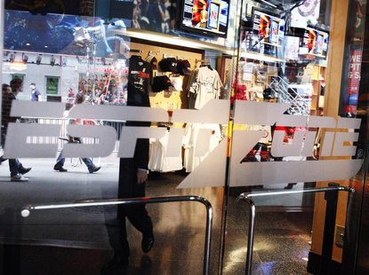 The entrance to the ESPN Zone restaurant is seen at the Time Square location in New York June 10, 2010. REUTERS/Shannon Stapleton The entrance to the ESPN Zone restaurant is seen at the Time Square location in New York June 10, 2010. REUTERS/Shannon Stapleton