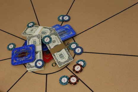 Poker chips are seen on a table in London September 28, 2012 in this file photo. REUTERS/Stefan Wermuth Poker chips are seen on a table in London September 28, 2012 in this file photo. REUTERS/Stefan Wermuth