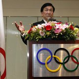 Wu Ching-kuo, an executive board member of the International Olympic Committee (IOC), speaks during a news conference in Taipei May 23, 2013 Wu Ching-kuo, an executive board member of the International Olympic Committee (IOC), speaks during a news conference in Taipei May 23, 2013