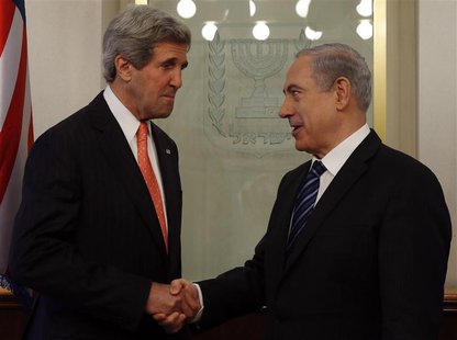 U.S. Secretary of State John Kerry (L) meets with Israeli Prime Minster Benjamin Netanyahu in Jerusalem May 23, 2013. REUTERS/Jim Young U.S. Secretary of State John Kerry (L) meets with Israeli Prime Minster Benjamin Netanyahu in Jerusalem May 23, 2013. REUTERS/Jim Young