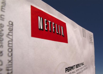 A Netflix return CD mail envelope is shown in Encinitas, California, April 19,2013. REUTERS/Mike Blake A Netflix return CD mail envelope is shown in Encinitas, California, April 19,2013. REUTERS/Mike Blake