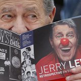 Cast member Jerry Lewis poses during a photocall for the film "Max Rose" at the 66th Cannes Film Festival in Cannes May 23, 2013. REUTERS/Re