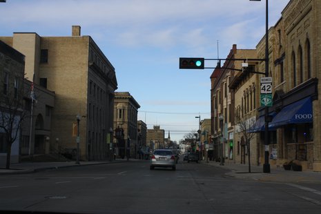 Downtown Manitowoc (courtesy of WikiCommons). Downtown Manitowoc (courtesy of WikiCommons).