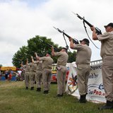 Veterans Salute Ceremony on Memorial Day in De Pere. (courtesy of celebratedepere.com)