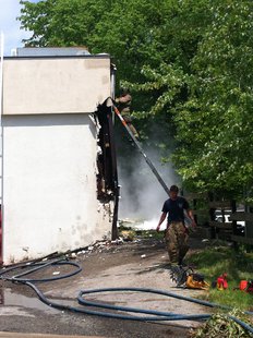 Green Bay Metro Fire Crews on scene of fire at Los Magueyes Restaurant in Allouez on May 29, 2013. (photo by Reporter Terry Lee) Green Bay Metro Fire Crews on scene of fire at Los Magueyes Restaurant in Allouez on May 29, 2013. (photo by Reporter Terry Lee)