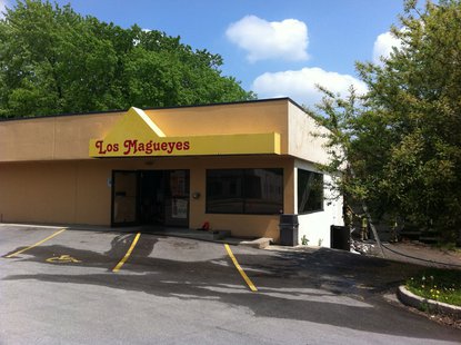 Green Bay Metro Fire Crews on scene of fire at Los Magueyes Restaurant in Allouez on May 29, 2013. (photo by Reporter Terry Lee) Green Bay Metro Fire Crews on scene of fire at Los Magueyes Restaurant in Allouez on May 29, 2013. (photo by Reporter Terry Lee)