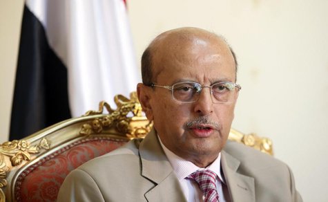 Yemen's Foreign Minister Abubakr al-Qirbi speaks during an interview with Reuters in Sanaa May 31, 2010. REUTERS/Khaled Abdullah Yemen's Foreign Minister Abubakr al-Qirbi speaks during an interview with Reuters in Sanaa May 31, 2010. REUTERS/Khaled Abdullah