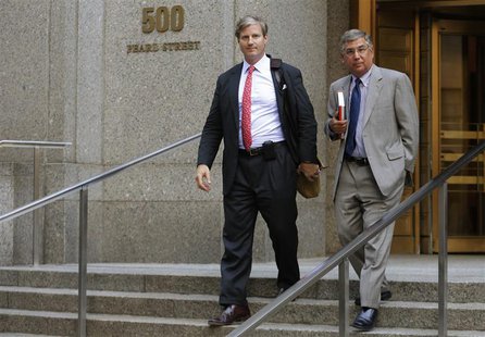 David Shanks (R), chief executive of Penguin Group, departs Manhattan Federal Court with his lawyer after testifying in the antitrust trial David Shanks (R), chief executive of Penguin Group, departs Manhattan Federal Court with his lawyer after testifying in the antitrust trial