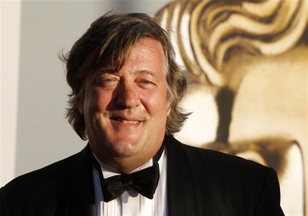 British actor Stephen Fry arrives at the BAFTA Brits to Watch event in Los Angeles, California July 9, 2011. REUTERS/Fred Prouser British actor Stephen Fry arrives at the BAFTA Brits to Watch event in Los Angeles, California July 9, 2011. REUTERS/Fred Prouser