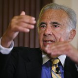 Investor Carl Icahn speaks at the Wall Street Journal Deals & Deal Makers conference, held at the New York Stock Exchange, June 27, 2007. RE