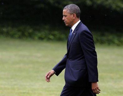 U.S. President Barack Obama walks towards Marine One on the South Lawn at the White House in Washington, June 6, 2013. REUTERS/Larry Downing U.S. President Barack Obama walks towards Marine One on the South Lawn at the White House in Washington, June 6, 2013. REUTERS/Larry Downing