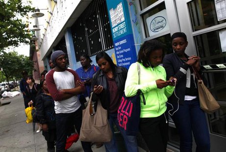 People wait in line to be processed during a summer city employment event in New York June 4, 2012. REUTERS/Eric Thayer People wait in line to be processed during a summer city employment event in New York June 4, 2012. REUTERS/Eric Thayer