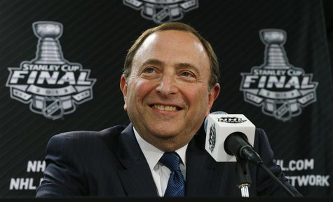 NHL Commissioner Gary Bettman speaks to the media prior to the start of the NHL Stanley Cup hockey finals in Chicago, Illinois, June 12, 201 NHL Commissioner Gary Bettman speaks to the media prior to the start of the NHL Stanley Cup hockey finals in Chicago, Illinois, June 12, 201