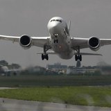 Boeing 787 Dreamliner belonging to Polish airline LOT takes off from the Chopin International Airport in Warsaw June 1, 2013. REUTERS/Kacper