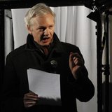 WikiLeaks founder Julian Assange makes a speech from the balcony of Ecuador's Embassy, in central London December 20, 2012. REUTERS/Luke Mac