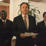 Bert Koenders (C), United Nations special envoy for Mali, speaks during a news conference in Bamako, June 4, 2013. REUTERS/Francois Rihouay