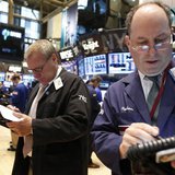 Traders work on the floor at the New York Stock Exchange, June 18, 2013. REUTERS/Brendan McDermid