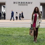 U.S. tennis player Serena Williams arrives for the Burberry Spring/Summer 2014 men's collection fashion show in London June 18, 2013. REUTER