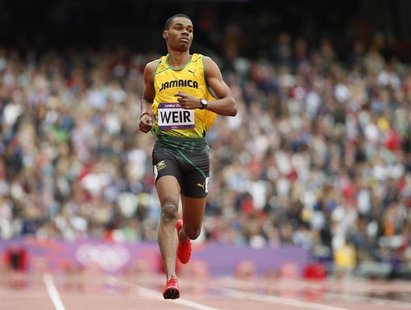 Jamaica's Warren Weir runs to finish first in his men's 200m round 1 heat at the London 2012 Olympic Games at the Olympic Stadium August 7, Jamaica's Warren Weir runs to finish first in his men's 200m round 1 heat at the London 2012 Olympic Games at the Olympic Stadium August 7,