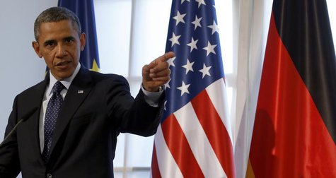 U.S. President Barack Obama makes a dinner speech at the Chralottenburg Castle in Berlin June 19, 2013. REUTERS/Michael Sohn/Pool U.S. President Barack Obama makes a dinner speech at the Chralottenburg Castle in Berlin June 19, 2013. REUTERS/Michael Sohn/Pool
