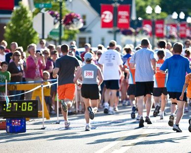 Action from the 2012 Zeeland Zoom 5K (photo courtesy City of Zeeland) Action from the 2012 Zeeland Zoom 5K (photo courtesy City of Zeeland)