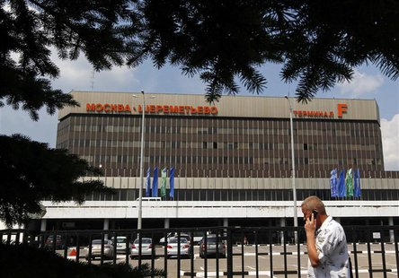 A view shows Moscow's Sheremetyevo airport June 26, 2013. REUTERS/Alexander Demianchuk A view shows Moscow's Sheremetyevo airport June 26, 2013. REUTERS/Alexander Demianchuk