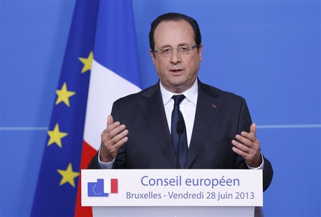 France's President Francois Hollande addresses a news conference during a European Union leaders summit in Brussels June 28, 2013. REUTERS/F France's President Francois Hollande addresses a news conference during a European Union leaders summit in Brussels June 28, 2013. REUTERS/F