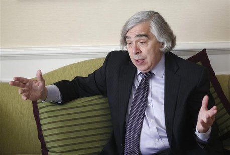U.S. Secretary of Energy Ernest Moniz gestures during an interview with Reuters in Vienna June 30, 2013. REUTERS/Leonhard Foeger U.S. Secretary of Energy Ernest Moniz gestures during an interview with Reuters in Vienna June 30, 2013. REUTERS/Leonhard Foeger