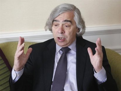U.S. Secretary of Energy Ernest Moniz gestures during an interview with Reuters in Vienna June 30, 2013. REUTERS/Leonhard Foeger U.S. Secretary of Energy Ernest Moniz gestures during an interview with Reuters in Vienna June 30, 2013. REUTERS/Leonhard Foeger