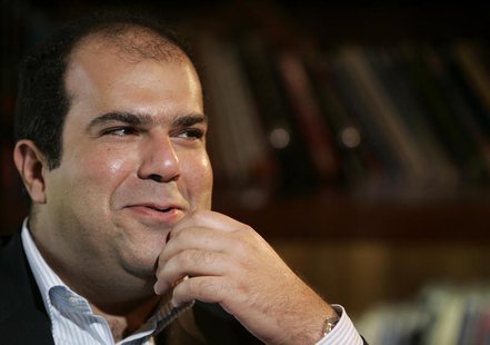 EasyGroup Chairman Stelios Haji-Ioannou speaks during an interview with Reuters in Dubai February 25, 2007. REUTERS/Mohammed Salem EasyGroup Chairman Stelios Haji-Ioannou speaks during an interview with Reuters in Dubai February 25, 2007. REUTERS/Mohammed Salem