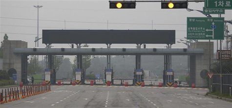 A view of the empty gate of the South's CIQ (Customs, Immigration and Quarantine) is seen, just south of the demilitarized zone separating t A view of the empty gate of the South's CIQ (Customs, Immigration and Quarantine) is seen, just south of the demilitarized zone separating t