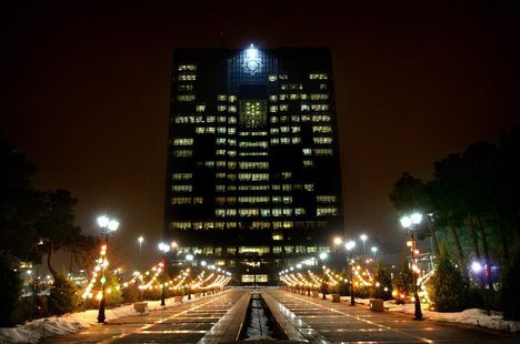 A general view of the Central Bank of Iran building in Tehran January 23, 2006. REUTERS/Morteza Nikoubazl A general view of the Central Bank of Iran building in Tehran January 23, 2006. REUTERS/Morteza Nikoubazl