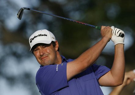 Johnson Wagner of the U.S. hits off the 11th tee during the first round of the Sony Open golf tournament in Honolulu, Hawaii January 10, 201 Johnson Wagner of the U.S. hits off the 11th tee during the first round of the Sony Open golf tournament in Honolulu, Hawaii January 10, 201
