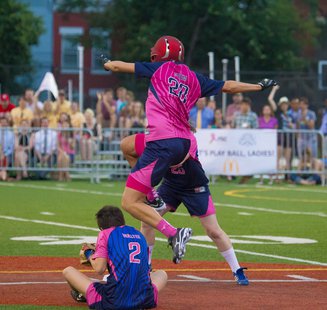 Representative Kristi Noem, (R) South Dakota tries to avoid being tagged out in the Young Survival Coalition (YSC) charity softball game. The game pitted Congressional women against the D.C. media which raised 125-thousand dollars to battle breast cancer. (noem.sd.gov) Representative Kristi Noem, (R) South Dakota tries to avoid being tagged out in the Young Survival Coalition (YSC) charity softball game. The game pitted Congressional women against the D.C. media which raised 125-thousand dollars to battle breast cancer. (noem.sd.gov)