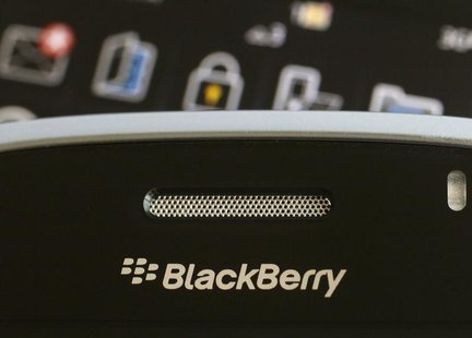 A Blackberry smartphone is displayed in this August 12, 2010 illustrative photo taken in Hong Kong. REUTERS/Bobby Yip A Blackberry smartphone is displayed in this August 12, 2010 illustrative photo taken in Hong Kong. REUTERS/Bobby Yip