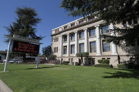 The City Hall is seen in Stockton, California June 27, 2012. REUTERS/Kevin Bartram The City Hall is seen in Stockton, California June 27, 2012. REUTERS/Kevin Bartram