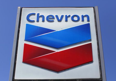 A Chevron gas station sign is seen in Del Mar, California, April 25, 2013. REUTERS/Mike Blake A Chevron gas station sign is seen in Del Mar, California, April 25, 2013. REUTERS/Mike Blake