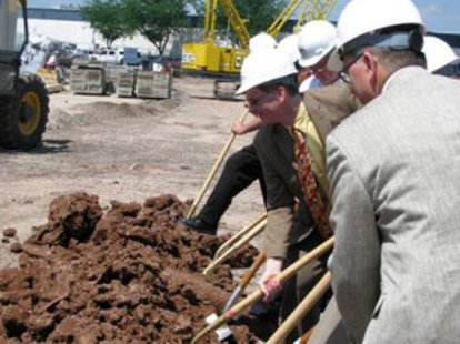 Groundbreaking at Mercury Marine in Fond du Lac (Photo: Wisconsin Radio Network) Groundbreaking at Mercury Marine in Fond du Lac (Photo: Wisconsin Radio Network)