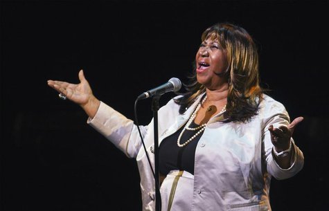 Singer Aretha Franklin performs during a tribute concert to composer Marvin Hamlisch in New York September 18, 2012. HREUTERS/Lucas Jackson Singer Aretha Franklin performs during a tribute concert to composer Marvin Hamlisch in New York September 18, 2012. HREUTERS/Lucas Jackson