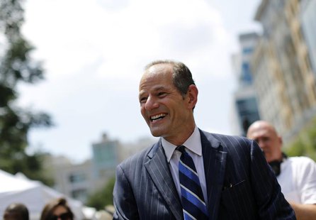 Former New York Governor Eliot Spitzer campaigns in New York, July 8, 2013. REUTERS/Brendan McDermid Former New York Governor Eliot Spitzer campaigns in New York, July 8, 2013. REUTERS/Brendan McDermid