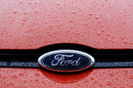 The Ford logo is seen on a vehicle at Ford car plant in Craiova, 230km (143 miles) west of Bucharest, October 29, 2012. REUTERS/Bogdan Crist The Ford logo is seen on a vehicle at Ford car plant in Craiova, 230km (143 miles) west of Bucharest, October 29, 2012. REUTERS/Bogdan Crist