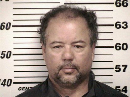 Ariel Castro, 52, is shown in this Cuyahoga County Sheriff's Office booking photo taken on May 9, 2013. Cuyahoga County Sheriff's Office/Han Ariel Castro, 52, is shown in this Cuyahoga County Sheriff's Office booking photo taken on May 9, 2013. Cuyahoga County Sheriff's Office/Han